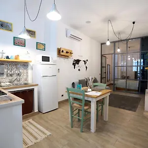  Apartment La Casetta Delle Scienze